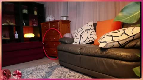 JaneSweet online show from April 10, 3:50 pm