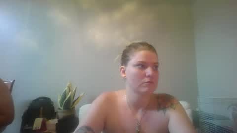 kkayla132 online show from June 22, 11:50 am