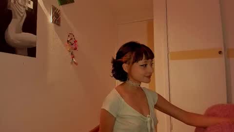 Kleo online show from December 19, 9:32 pm