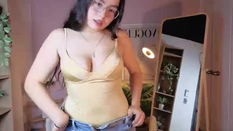 kloe222 online show from November 7, 3:03 pm