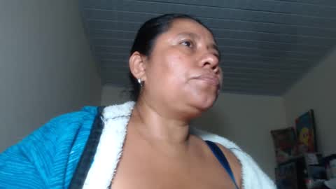 Kloe online show from October 12, 8:18 am