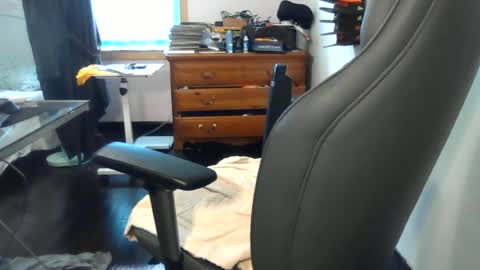 ChubbyBlkKing82 online show from June 25, 7:41 pm
