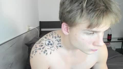 Adam online show from October 14, 6:00 pm