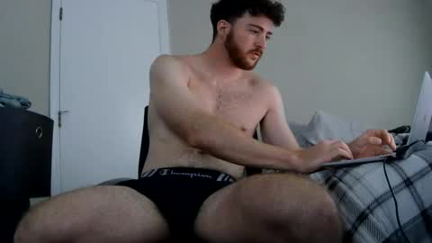 knoxoverstreet8 online show from July 6, 6:32 pm