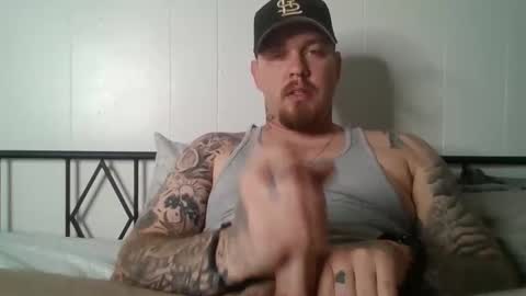 Koddoncouple online show from October 25, 8:20 pm