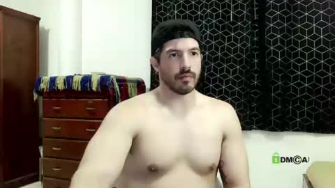 kolombianox online show from June 23, 3:03 am