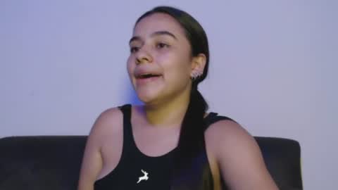 konnie_adan online show from June 22, 12:28 am