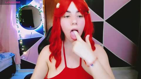 YINI online show from January 24, 1:03 am