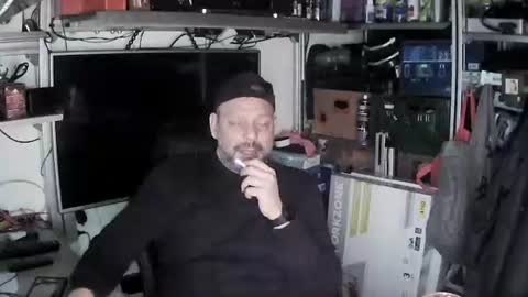 Snapshot of kostasgreek42 chatting on January 14, 6:38 pm Kosta online show from January 14, 6:38 pm