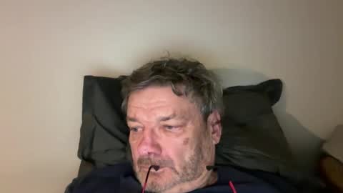 kovapoika online show from October 30, 2:17 pm