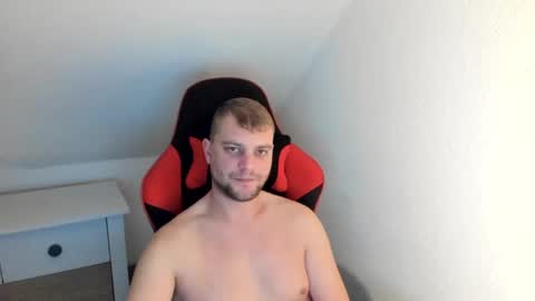 Bartek online show from December 7, 2:47 am