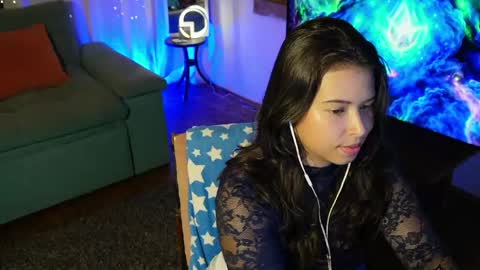 kozzy_ online show from May 7, 11:10 pm