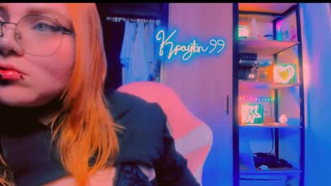 Khloe online show from April 17, 11:40 pm