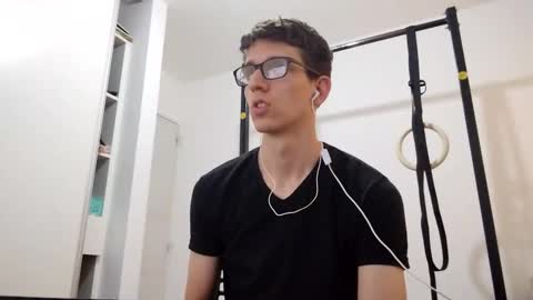 Facu online show from October 11, 11:26 am