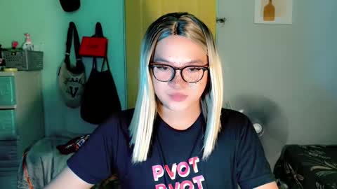 krezikeed online show from April 16, 6:35 am