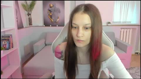 krisdoeill online show from April 6, 2:31 am