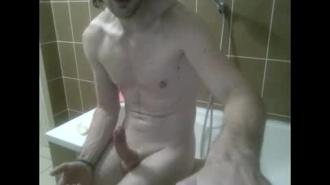 krissifitboy_xxx online show from December 19, 4:46 pm