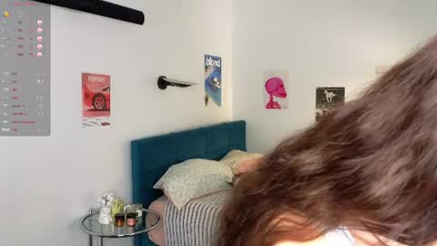 Kriss online show from June 14, 5:26 pm