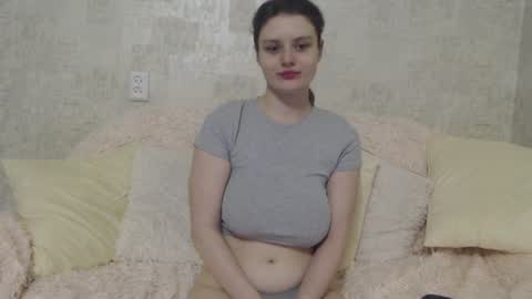 krissvoss online show from January 31, 4:06 pm