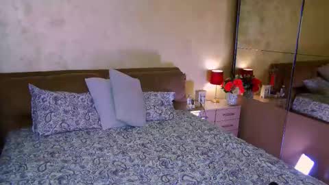 kristal_madness online show from February 11, 12:38 am