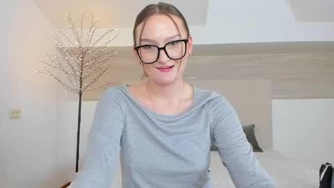 Kristina  online show from December 5, 3:09 am