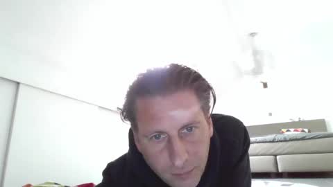 kristof8504 online show from December 2, 12:35 pm