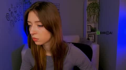 Snapshot of kristylovee chatting on September 24, 9:27 am Kristy online show from September 24, 9:27 am