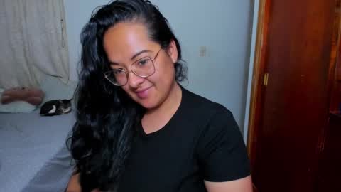 Kroline  online show from January 3, 12:33 am