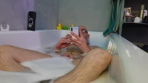 krummersaebel online show from April 20, 7:39 pm