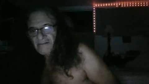 Kalani Pete Kitoaolewai online show from October 22, 10:18 am