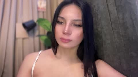 KRISTINE online show from April 18, 9:11 am