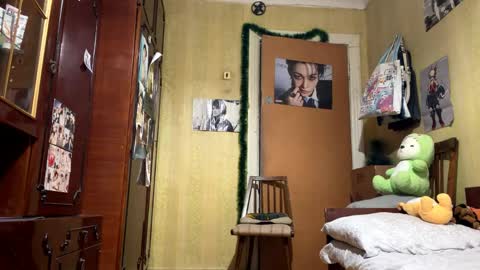 Mira online show from March 29, 8:54 pm