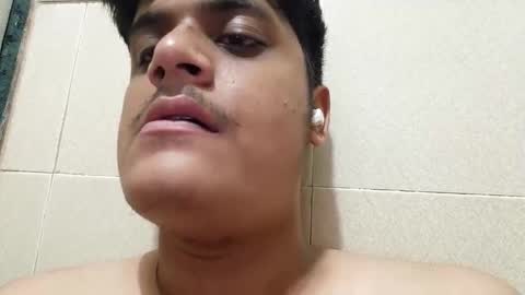 Snapshot of ks976sexy2 chatting on October 28, 8:21 pm ks976sexy2 online show from October 28, 8:21 pm