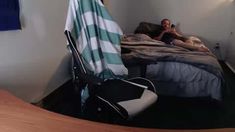 Kuggy online show from October 5, 9:44 pm