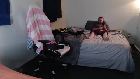 Kuggy online show from April 19, 7:05 pm