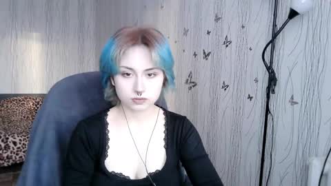 Alice online show from March 24, 2:23 pm