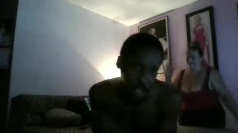 DreamTeamMakeMeCream online show from July 9, 12:03 am