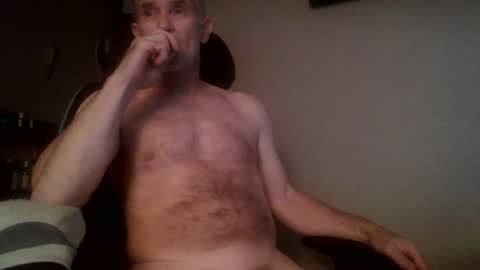 Kushbombz online show from July 18, 6:59 am