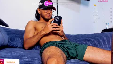 kuzzcoo online show from June 26, 11:48 am