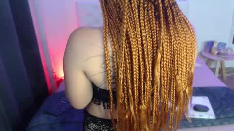 Sara online show from December 3, 2:23 am