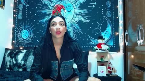 kylie online show from December 26, 9:37 pm