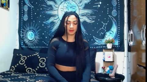 kylie online show from October 14, 11:08 pm