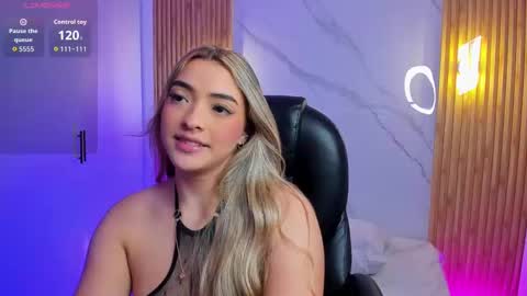  KYLIE  online show from November 22, 3:38 am