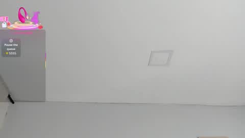 kylie_ls online show from February 10, 3:09 am