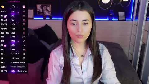 Kylie online show from February 28, 5:48 am