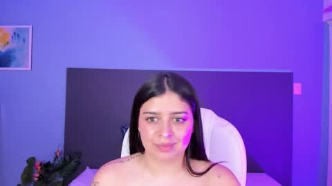 Snapshot of kylie_reyes chatting on January 29, 1:05 am Kylie Reyes  online show from January 29, 1:05 am