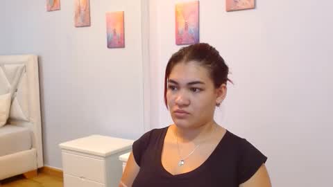 Melissa online show from June 5, 10:31 am