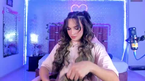 Kylie online show from March 11, 4:41 am