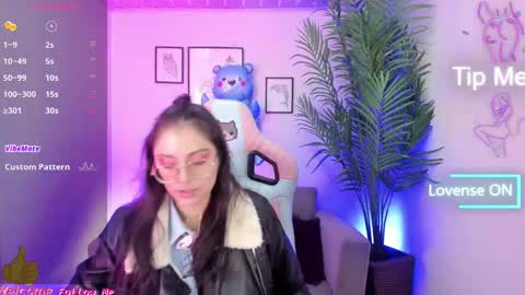 Kyomi online show from March 6, 1:03 pm