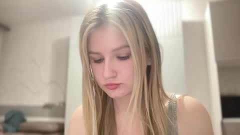 Amanda online show from May 2, 7:08 pm
